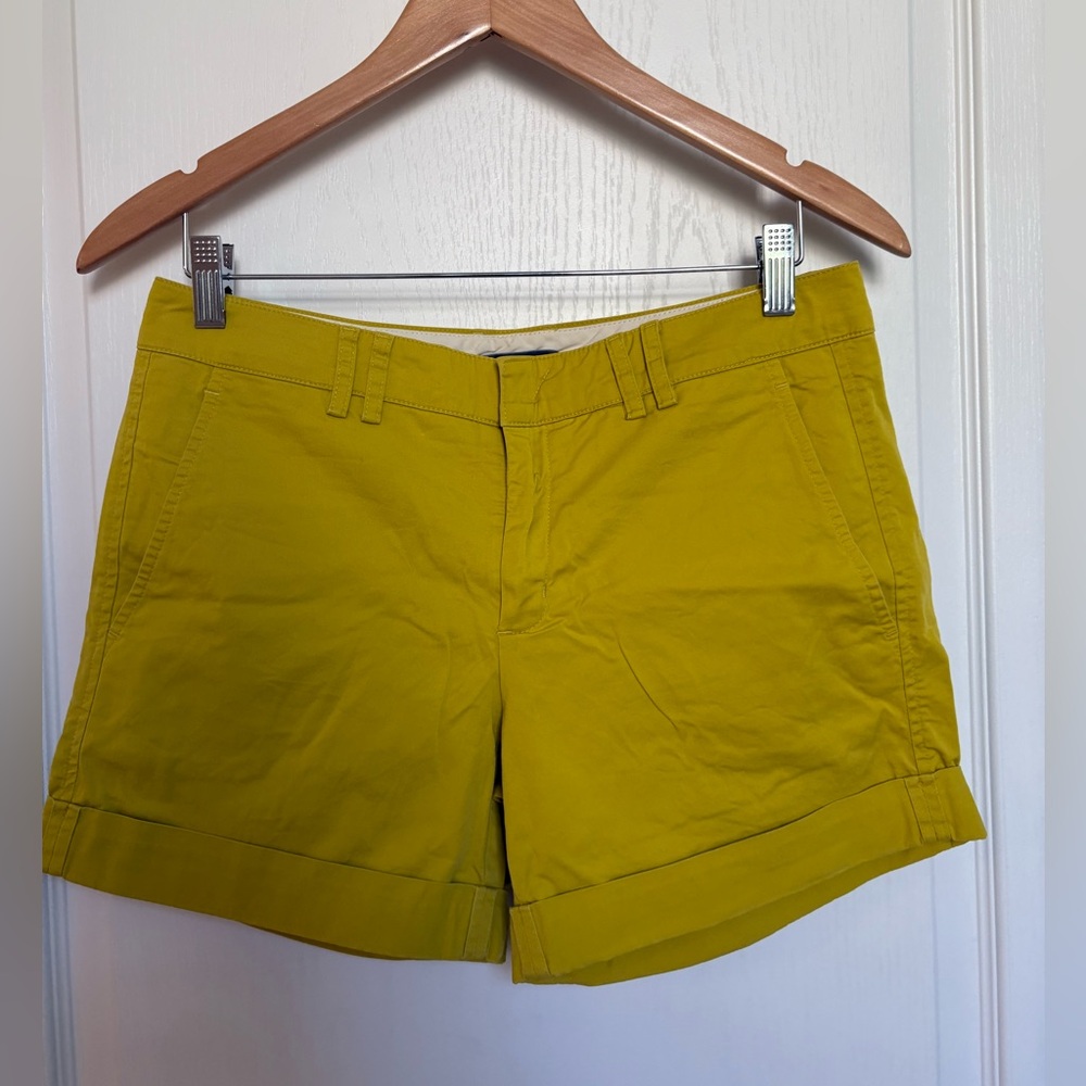 Vince Women’s Yellow Cuffed Shorts – Size 6 – Made in USA